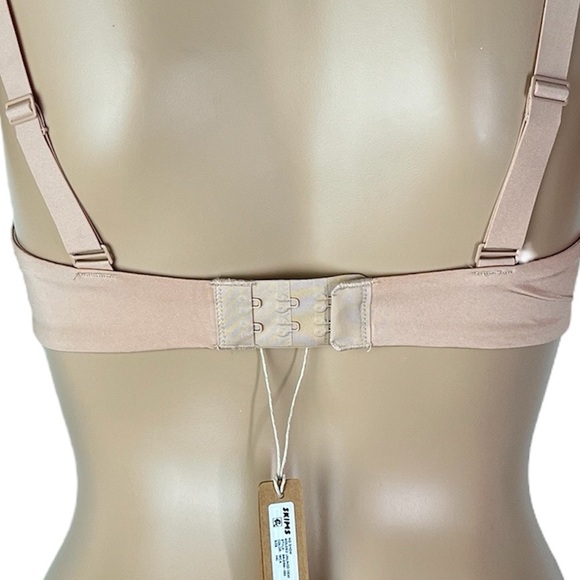 New Skims No Show Unlined Sheer Underwire Demi Bra - Picture 6 of 10